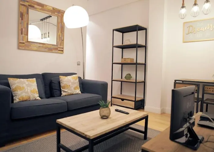 Cozy 2 Bedrooms Apartment In Chamberi